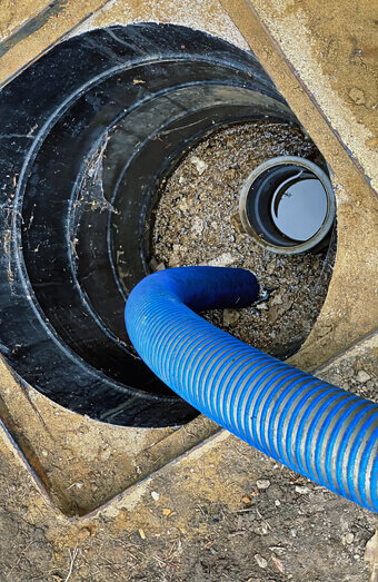 https://plumbermyaree.com.au/uploads/2025/06/pipe-relining-84958.jpg